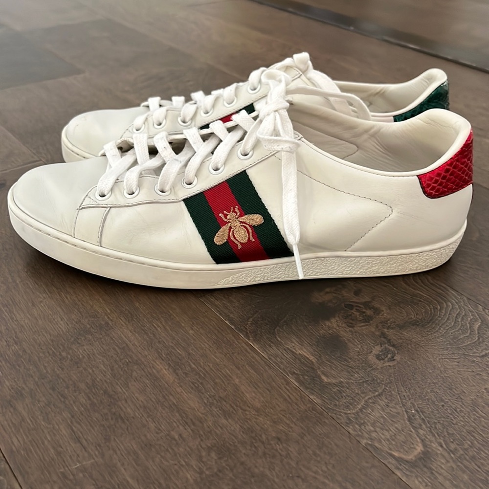 Authentic Gucci Ace Sneakers with Bee Embroidery